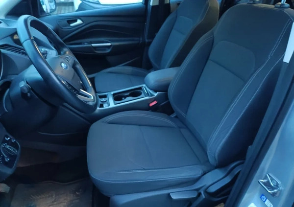Ford Kuga cena 75900 przebieg: 81072, rok produkcji 2017 z Rzeszów małe 191